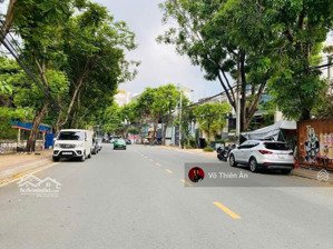 chỉ 152tr/m2 ! xem ngay lô đất 380m2 - 10x38m - mặt tiền ngay nguyễn văn hưởng, thảo điền q2.