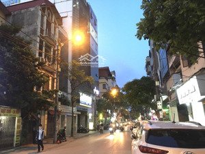 bán nhà phố hoàng văn thái mt6m, gara ô tô, lô góc, 6 tầng thang máy giá 23 tỷ 8