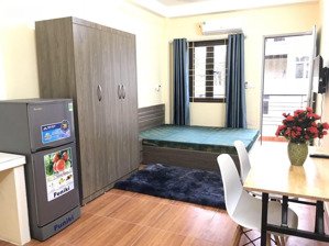 cho thuê ccmn tại 171 nguyễn ngọc vũ ban công thoáng - trung hòa