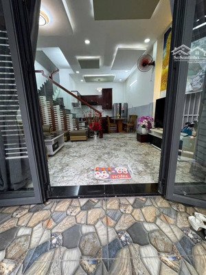 nhà đẹp 2 tầng, full nội thất - hẻm ô tô thông - ngay chợ thới an, 5x10m giá ngon