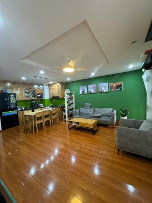 bán căn hộ hateco hoàng mai 81m, 3 ngủ 2 vệ sinh, nhà hướng nam mát mẻ. lh: 