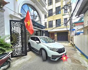 hiếm! nguyễn văn linh-sài đồng-ôtô tránh-6 tầng-thang máy-lô góc-nở hậu -full nội thât-nhỉnh 11 tỷ