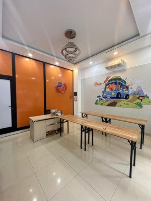 bán nhà đường nguyễn hữu dật - hoà cường. lh tuyết