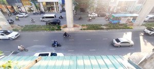 bán nhà mặt phố trung tâm cầu giấy-kinh doanh siêu đỉnh -dt 35m x 5 tầng -giá 24 tỷ