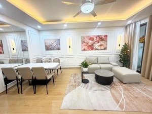 bán căn hộ udic riverside 122 vĩnh tuy, 68m2, 6 tỷ, 2ngủ, 2vs, sổ đỏ full nt, lh: 0982 sáu bốn 2377