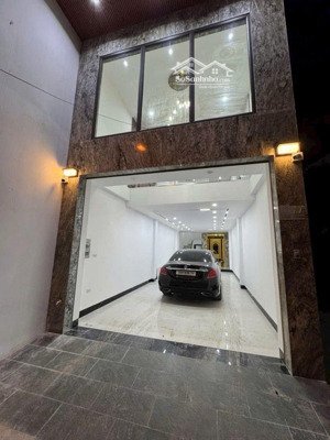 hiếm thật sự nhà 6 tầng - gara ô tô - thang máy.