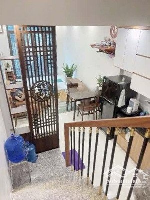 hiếm, nhà 2 tầng việt hưng, long biên chỉ 3x tỷ