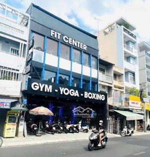 siêu vị trí - mt nguyễn sơn, trung tâm quận tân phú, dt 12.2x24.5m, hđt 180tr/ tháng, giá 43 tỷ