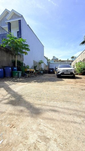 bán đất ngay kdc bicosi dĩ an vị trí sát ubnd phường tân bình