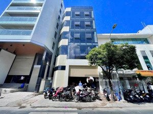 bán nhanh buillding mặt tiền hồ hảo hớn quận 1(8x26m ) 8 tầng .giá 115 tỷ