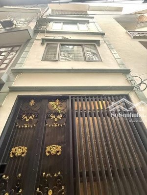 chỉ 7,89 tỷ nhà tt bồ đề - ô tô đỗ cổng - 4t x 30m2 - dân xây - có ô chờ tm - có thể lên thêm tầng.