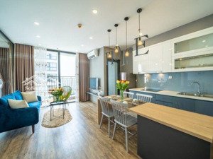 bán nhà hẻm xe hơi đường nhật tảo 4.4 x 12m, 3 lầu 9 phòng 9 wc hđt 32 triệu/tháng - giá 13.5 tỷ/tl