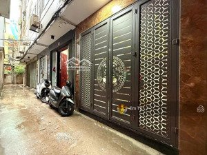 bán nhà đa sỹ_chính chủ_lô góc 2 mặt thoáng_ngõ nông, thông, thoáng_vài bước ra ô tô_38 m2_6 tỷ 95