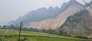 bán mỏ đá tại xã liên sơn huyện lương sơn hòa bình