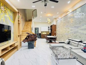 cho thuê nhà 3 tầng 3pn khu nam việt á, full nội thất