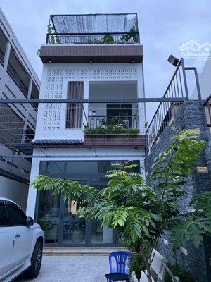 siêu phẩm mặt tiền bình thọ gần đh spkt & ga metro hiếm nhà bán