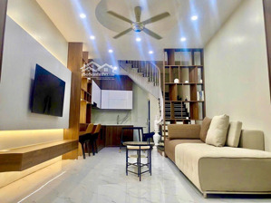 nhà đẹp full nội thất đón tết 42m2 x 6 tầng, tại ngô thì nhậm, hà đông - ô tô sát cửa - giá tốt.