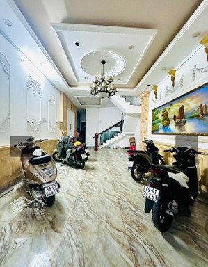 hẻm xe hơi, chdv quang trung, 105m2, 4 tầng, 10 phòng, dòng tiền 35 tr/tháng, chỉ 9.5 tỉ