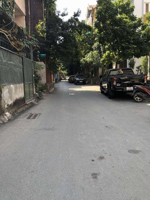 bán nhà lạc long quân - tây hồ - 103m - 6 tầng - mt 6m - 23 tỷ - 2 thoáng mát - ngõ thông - gần phố