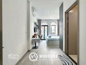 khai trương căn studio mới rộng 40m2 có bancol, đầy đủ tiện nghi, hẻm ô tô