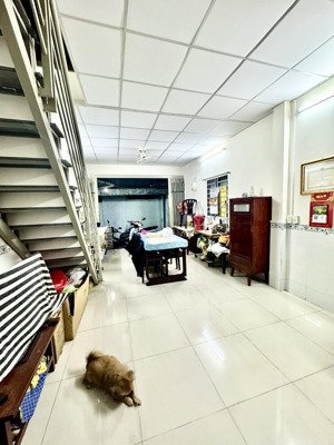 chủ gấp - 40m2 - trần tấn - chỉ 3,25 tỷ / 2 tầng 2pn 2wc / nở hậu nhẹ