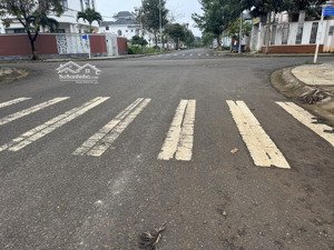 bán lô biệt thự nghỉ dưỡng lô 90 đức trọng, lâm đồng, giá tốt 7,8 tỷ , 300m2