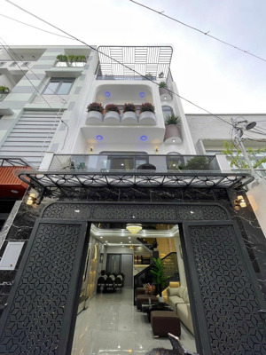 8,686 tỷ! nhà mới 100% phan huy ích - ngay emart 2 - 4 tầng - 5x12m - vị trí vip sát nhà ga t3