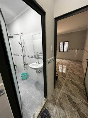 bán nhà hẻm xe hơi đậu cửa đường kênh 19/5, p. sơn kỳ q. tân phú 4x18m 1 trệt 1 lầu