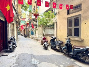 bán nhà an dương, ngõ thông ba gác, 2 nhà ra ôtô, dân xây, cho thuê dòng tiền 25tr/tháng, 35m*4tầng