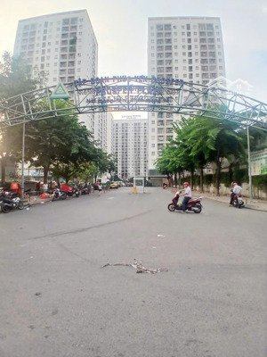 5. x tỷ lô đất đẹp sót lại - dt 135m2 ngang 8m dài 18m phan văn hớn - tân thới nhất - q12