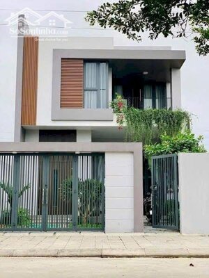 BÁN GẤP CĂN LẦU NGAY TRUNG TÂM SỔ HỒNG RIÊNG THỔ CƯ