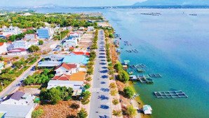 chính chủ cần bán nhanh lô đất tđc k8, 2 mặt tiền cam lâm, 1 mặt view biển đẹp, full thổ cư, 10 tỷ