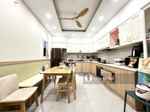 hẻm xe hơi - huỳnh văn bánh - 45m2 - 5 tầng - 4pn, nội thất đẹp - 2 mặt thoáng k lộ giới - 11,3 tỉ