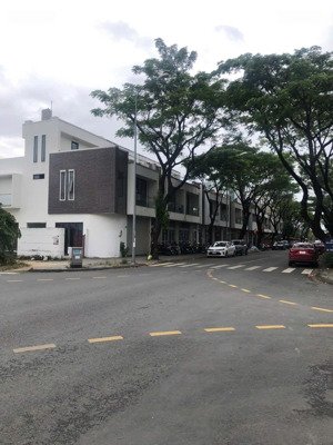 bán shophouse view đẹp tại fpt city đà nẵng, 7,5 tỷ, 108m2