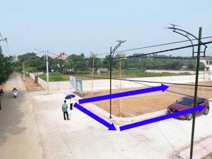 chính chủ bán lô góc mặt trục chính đồng trạng, gần fpt, dhqg, cnc hòa lạc, ql21a, sẵn sổ