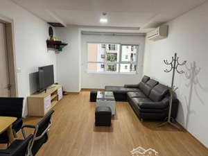 cho thuê gấp căn hộ 2pn, 2wc tại golden palace, mễ trì, nam từ liêm, 18 triệu