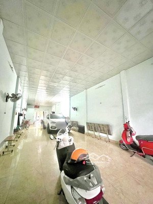 chính chủ bán nhà đường trường chinh tân bình, 259m2, rộng 9m, giá 22.3 tỷ