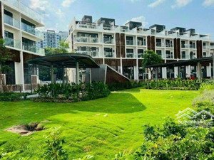 the glen - celadon city - mua ai cũng vậy mua dùm em đi - em có chiết khấu cao nhất hệ mặt trời ạ