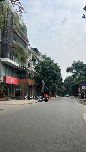 bán nhà mặt phố nguyễn sơn hà - nguyễn khuyến- hà đông. 83m2, 5 tầng, giá 24 tỷ. liền kề kd