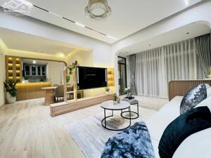 ⭐Cần bán nhanh căn hộ Park View-PMH-Q7⭐Giá : 9.950 TỶ