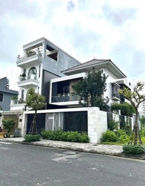 bán đất đường hoà phú 20, đối diện cục đất thương mại dịch vụ, thông ra hoàng thị loan.