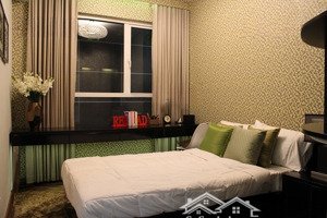 seasons avenue em phúc cần bán . thiết kế 2n2vs - 80m2 . 7x tỉ nhẹ nhàng .