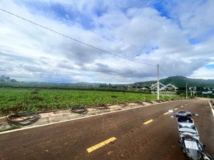 đất nền giá rẻ ngay sân bay liên khương ngoại ô đà lạt giá chỉ 790tr/nền, sổ hồng riêng