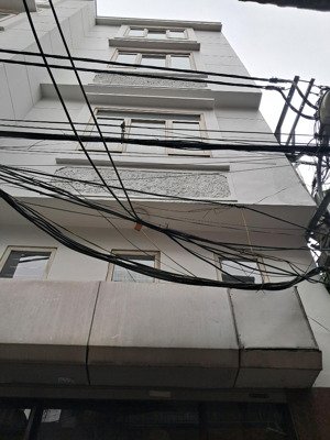 giải phóng - hoàng mai -lô góc -45m2 x 5 tầng ô tô vào nhà - kinh doanh- giá :13,5 tỷ