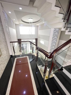 nhà đẹp 5 lầu bán gấp, hẻm ô tô, đường trần thị trọng, p. 15, tân bình, chỉ 9,5 tỷ tl