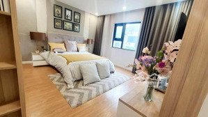 lh . bán căn 25t - n05 trần duy hưng, 160m2, 3pn, 3wc, giá tốt