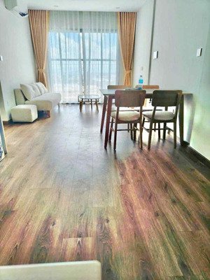 chính chủ cần tiền bán gấp 2pn 55m2 tầng 1612b tòa i1 imperia vinhomes smart city.giá 4.5tỷ bao phí