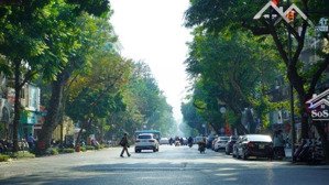 lô góc_ mặt phố ngô quyền, hoàn kiếm_vỉa hè, kinh doanh. dt: 87m *6 tầng. giá 79 tỷ