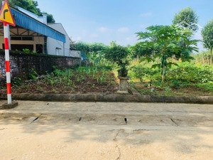 chính chủ bán 100m full thổ cư cổ đông, cách ql21 chỉ 200m , cách đhqg 800m, giá chỉ 1.65 tỷ