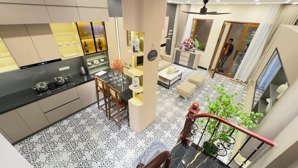 siêu phẩm nhà đẹp hồ ba mẫu - gần phố - gần ô tô - ngõ thông - dt: 45m2x4t - mt: 5m - giá: 12,4 tỷ